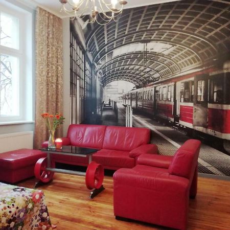 Stylowa Kamienica W Centrum Ольштин Екстер'єр фото